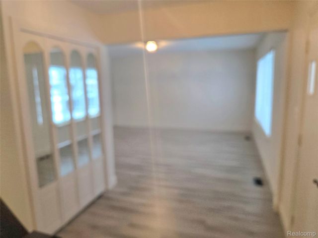 36117 Del Ray Drive, Sterling Heights, MI 48310