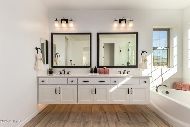 3645 E ROCHELLE Circle, Mesa, AZ 85213