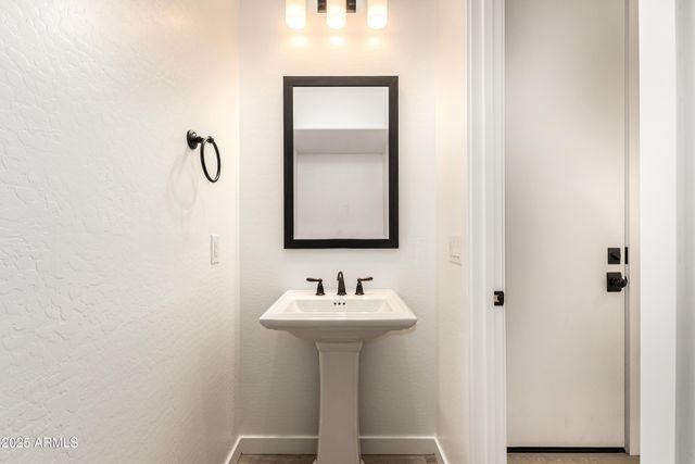 3645 E ROCHELLE Circle, Mesa, AZ 85213