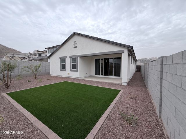 27440 N 69th Lane, Peoria, AZ 85383