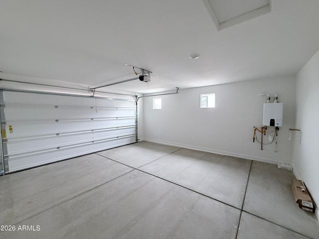 27440 N 69th Lane, Peoria, AZ 85383
