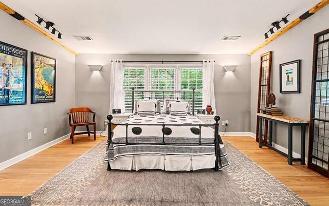 1 Lakeshore Drive, Avondale Estates, GA 30002