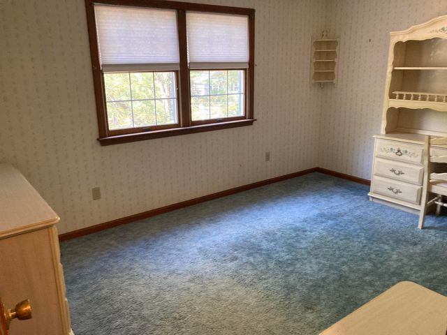 17 Danbury Road, Nashua, NH 03064
