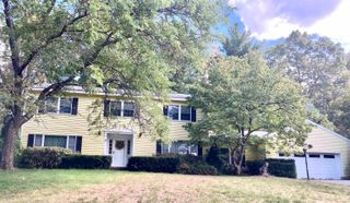 17 Danbury Road, Nashua, NH 03064