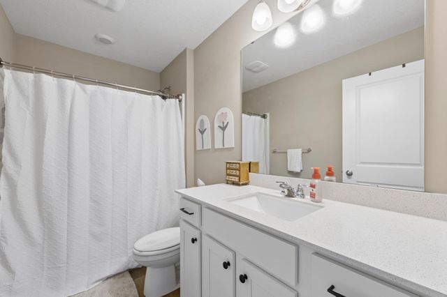 4845 Empress Avenue N, Hugo, MN 55038