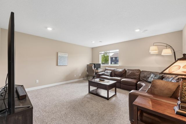 4845 Empress Avenue N, Hugo, MN 55038