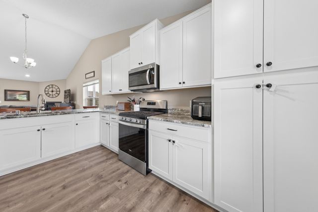 4845 Empress Avenue N, Hugo, MN 55038