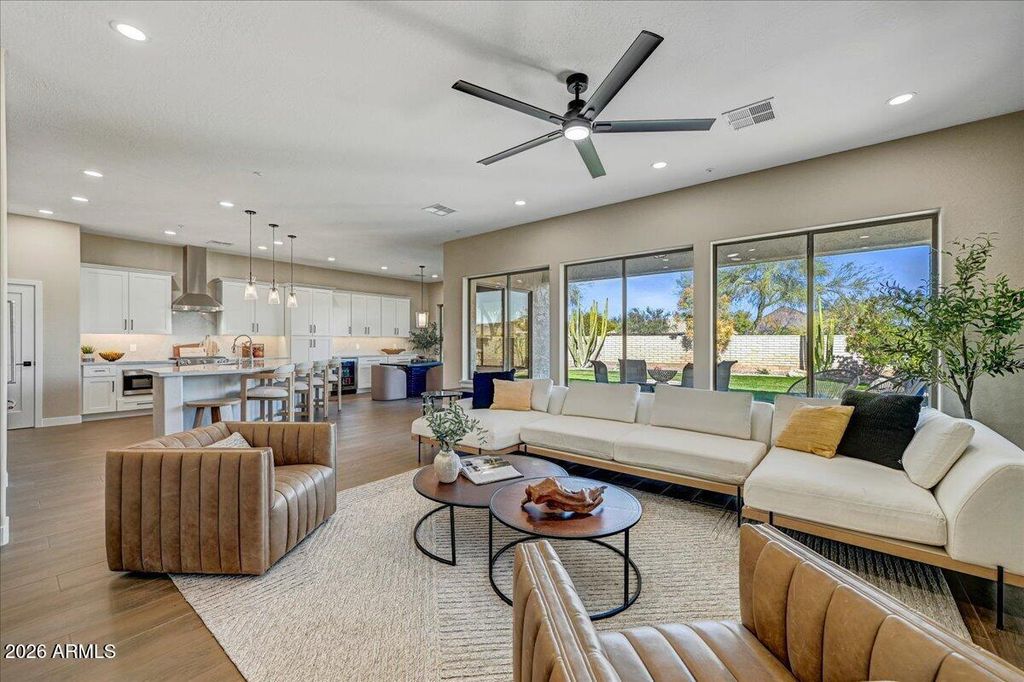 12170 W EAGLE RIDGE Lane, Peoria, AZ 85383