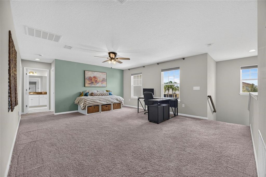 Image 26 of property listing at 12211 STREAMBED DRIVE, Riverview, FL 33579