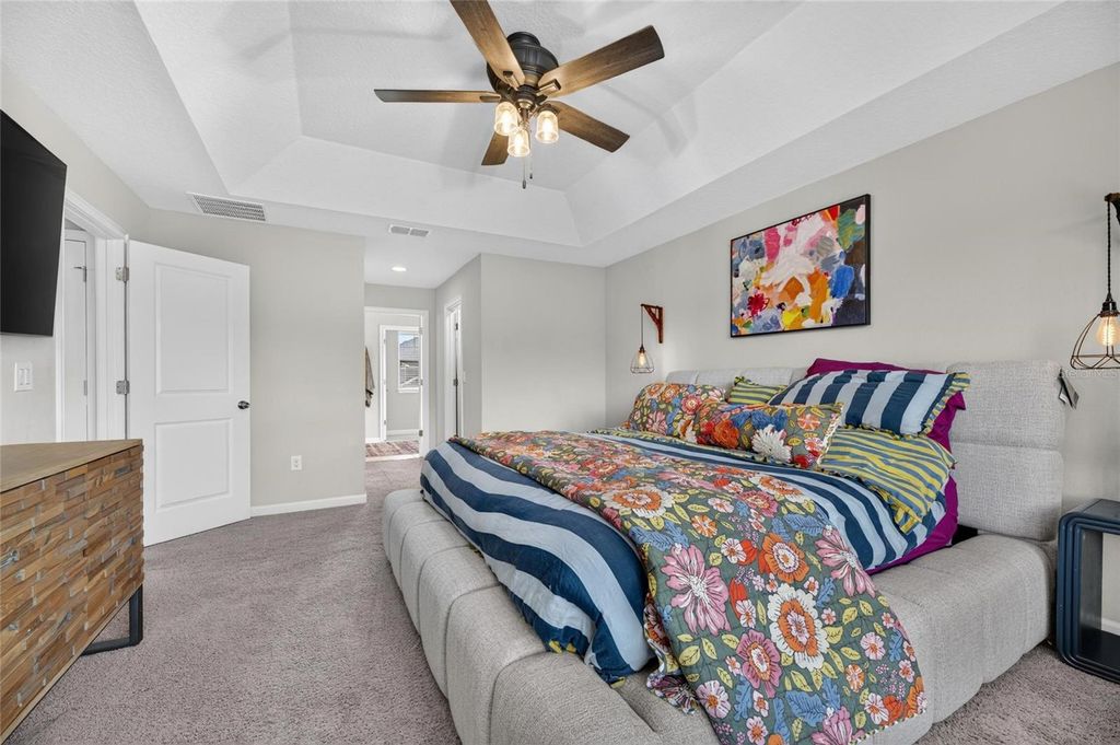 Image 30 of property listing at 12211 STREAMBED DRIVE, Riverview, FL 33579
