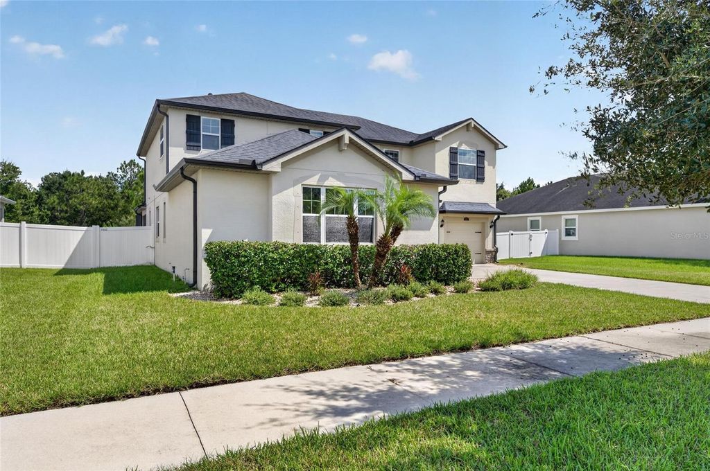 Image 53 of property listing at 12211 STREAMBED DRIVE, Riverview, FL 33579