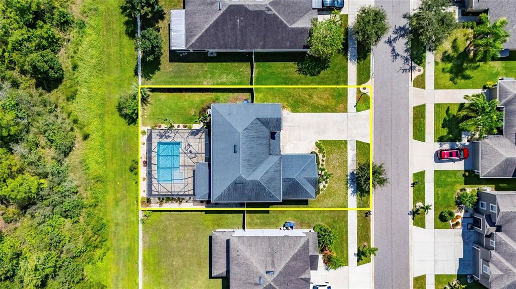Image 55 of property listing at 12211 STREAMBED DRIVE, Riverview, FL 33579