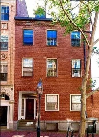 9 Temple 3, Boston, MA 02114