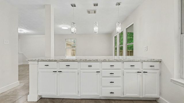 17135 Yeoman Way, Crosby, TX 77532