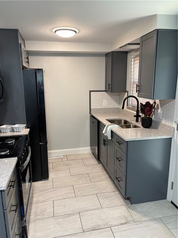 610 Thorn St, Sewickley, PA 15143