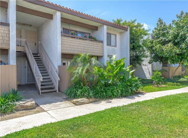 2511 W Sunflower L3, Santa Ana, CA 92704