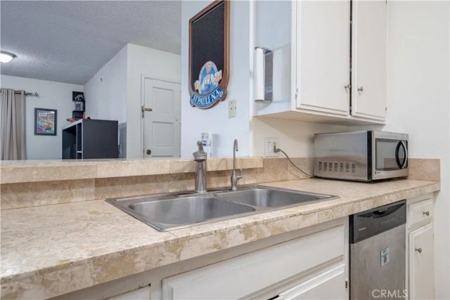 2511 W Sunflower L3, Santa Ana, CA 92704