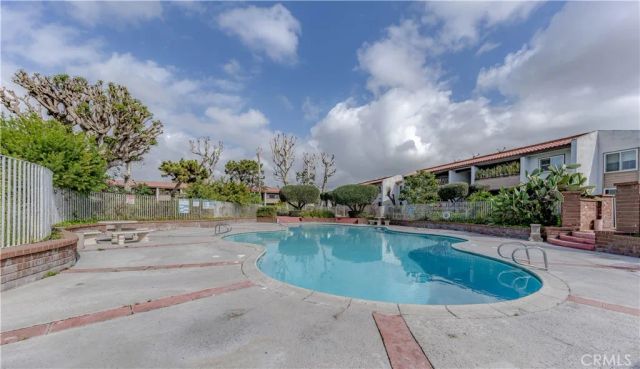2511 W Sunflower L3, Santa Ana, CA 92704
