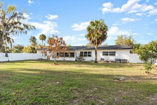 820 E CLIFFORD AVENUE, Eustis, FL 32726