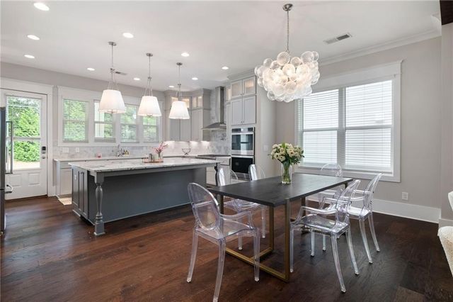 3368 Old Concord Road SE, Smyrna, GA 30082