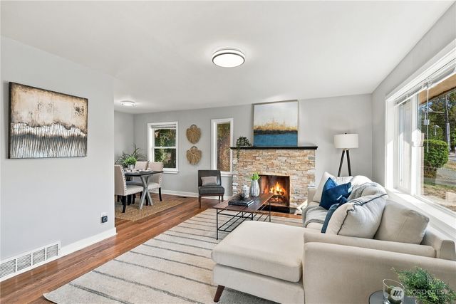 1210 S Lucile Street, Seattle, WA 98108