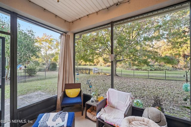 417 E ADELAIDE Drive, St. Johns, FL 32259