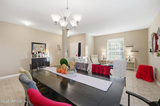 417 E ADELAIDE Drive, St. Johns, FL 32259