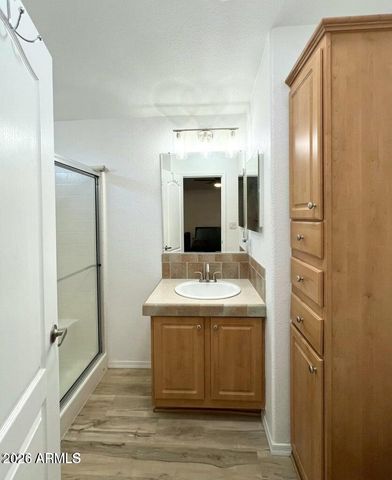 2401 W SOUTHERN Avenue 260, Tempe, AZ 85282