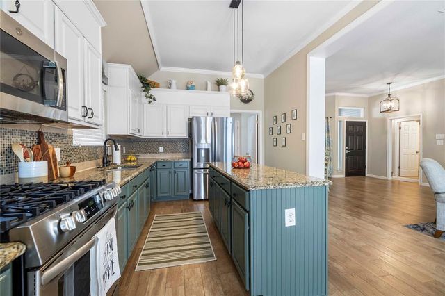 301 Gann ST, Georgetown, TX 78626