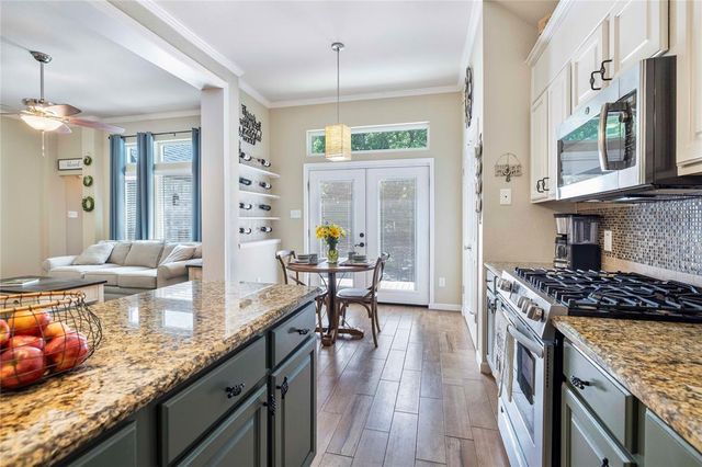 301 Gann ST, Georgetown, TX 78626