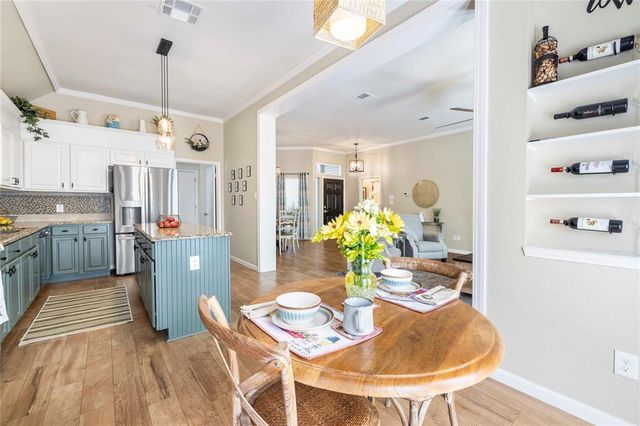 301 Gann ST, Georgetown, TX 78626