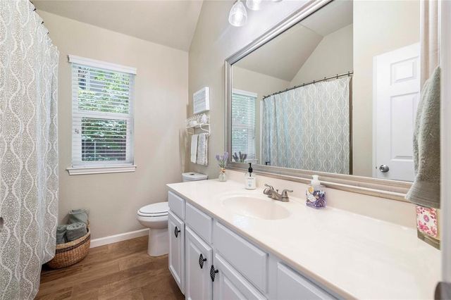 301 Gann ST, Georgetown, TX 78626