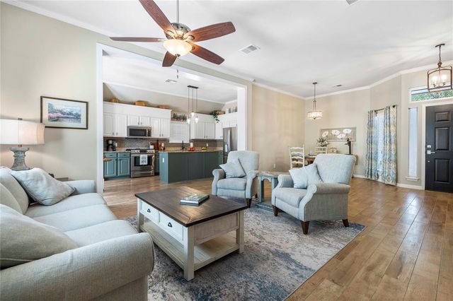 301 Gann ST, Georgetown, TX 78626
