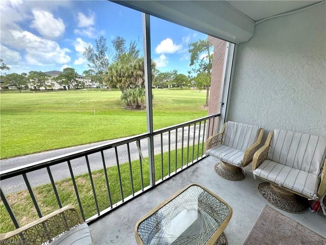 170 Turtle Lake CT 206, Naples, FL 34105