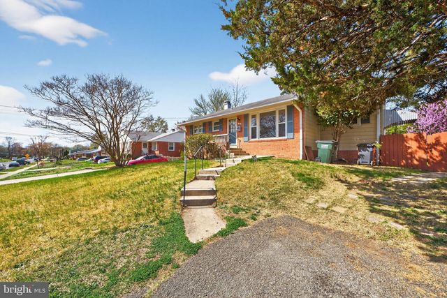 7304 FAIRCHILD DR, Alexandria, VA 22306