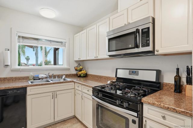 795 Via Callado, Oceanside, CA 92057