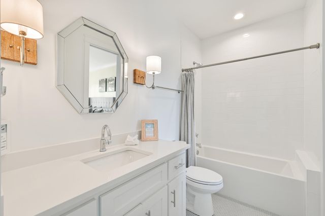 30 N Seahorse Circle, Santa Rosa Beach, FL 32459