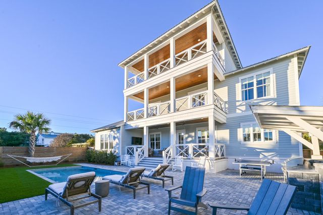 30 N Seahorse Circle, Santa Rosa Beach, FL 32459