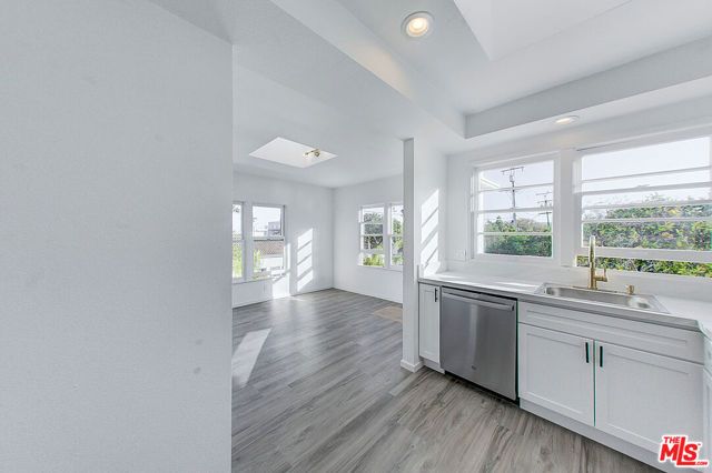 1147 24th Street, Santa Monica, CA 90403