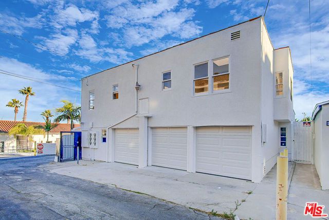 1147 24th Street, Santa Monica, CA 90403