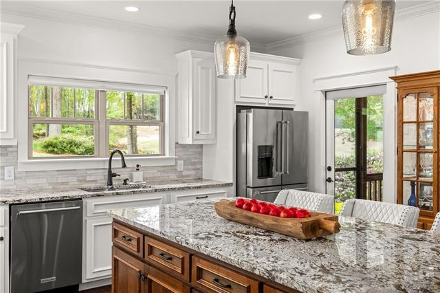 4606 Windsor Drive, Flowery Branch, GA 30542