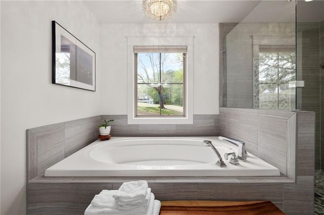 4606 Windsor Drive, Flowery Branch, GA 30542