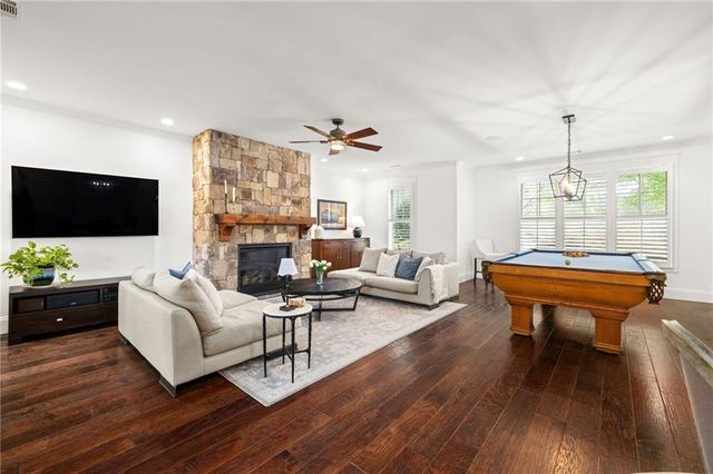 4606 Windsor Drive, Flowery Branch, GA 30542