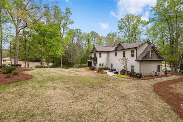 4606 Windsor Drive, Flowery Branch, GA 30542
