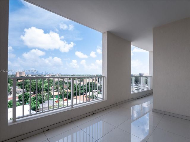 117 NW 42nd Ave 912, Miami, FL 33126