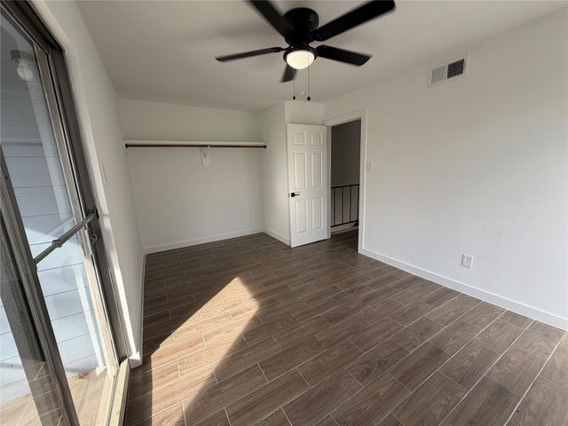 5625 Antoine Drive 1707, Houston, TX 77091