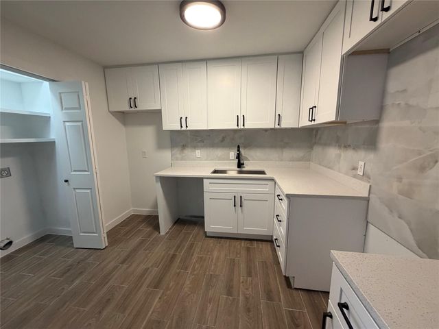 5625 Antoine Drive 1707, Houston, TX 77091