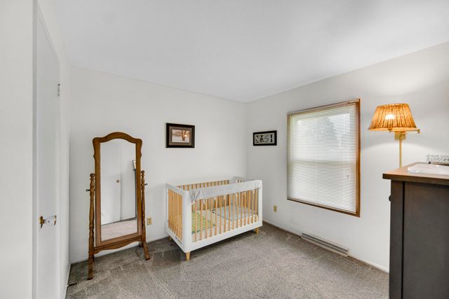 272 W Powell Drive, La Porte, IN 46350