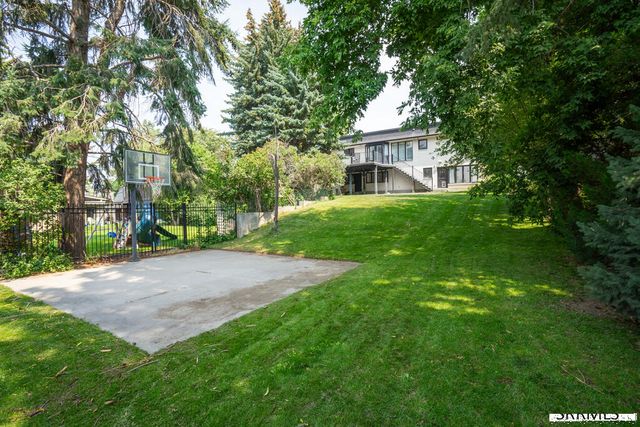 320 Yale Avenue, Rexburg, ID 83440