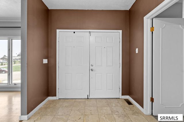 320 Yale Avenue, Rexburg, ID 83440